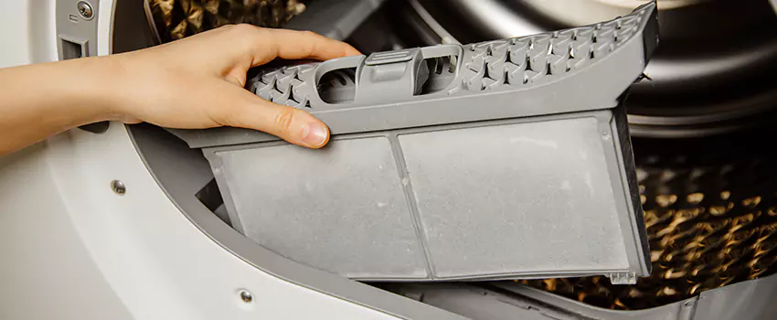Signs Of A Clogged Dryer Lint Trap in Winchester, Massachusetts